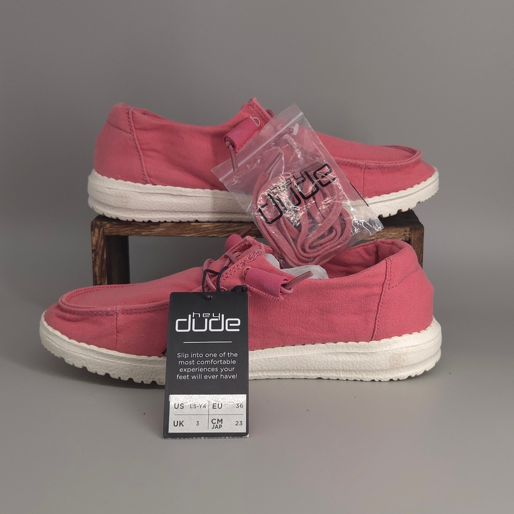Hey Dude Wendy Loafers Women Size 5 Youth 4 Rose Pink Canvas Slip On Casual‎